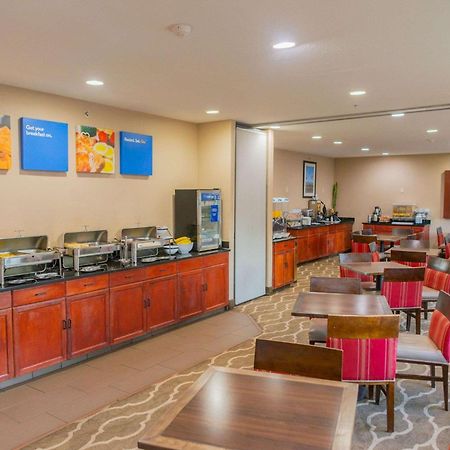 Comfort Inn North - Air Force Academy Area Колорадо-Спрингс Экстерьер фото
