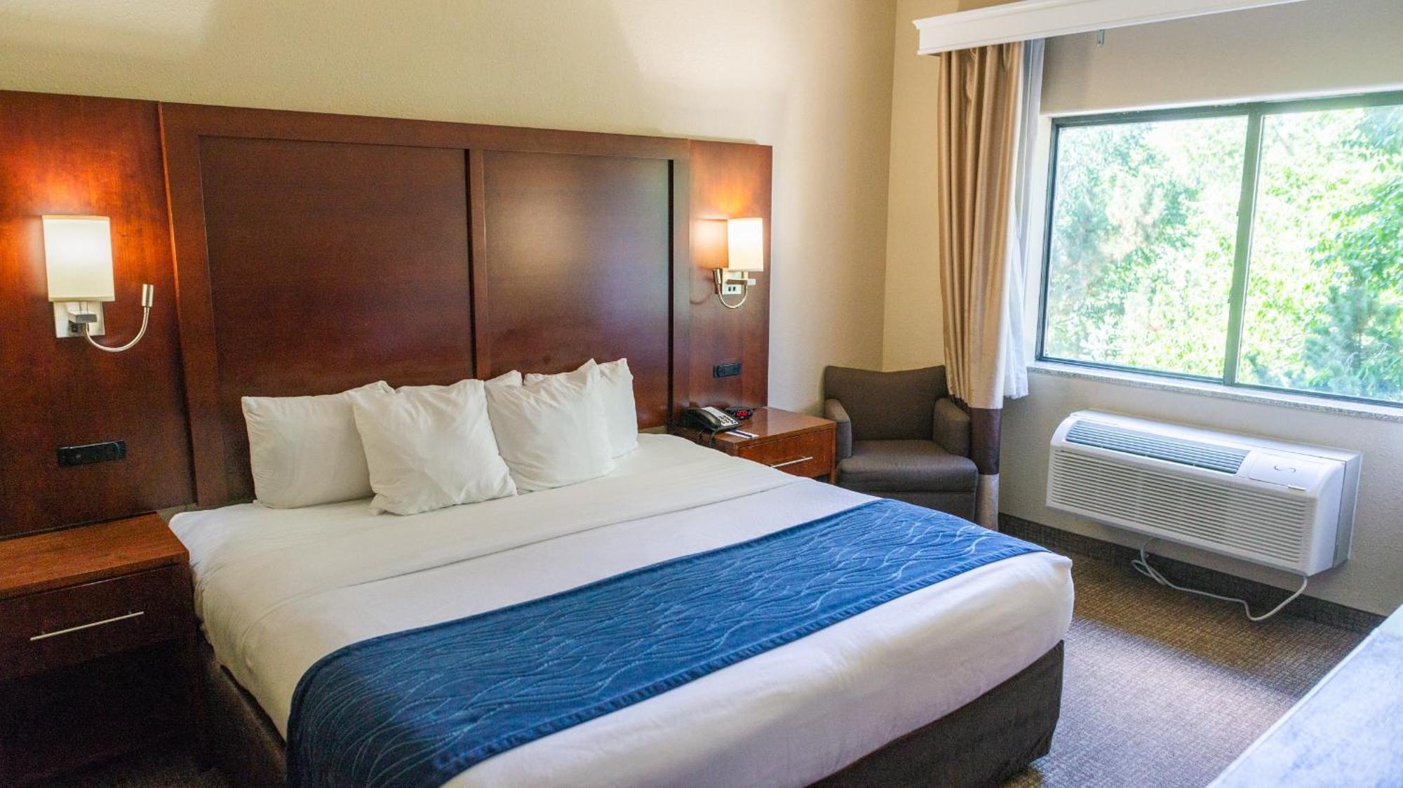 Comfort Inn North - Air Force Academy Area Колорадо-Спрингс Экстерьер фото